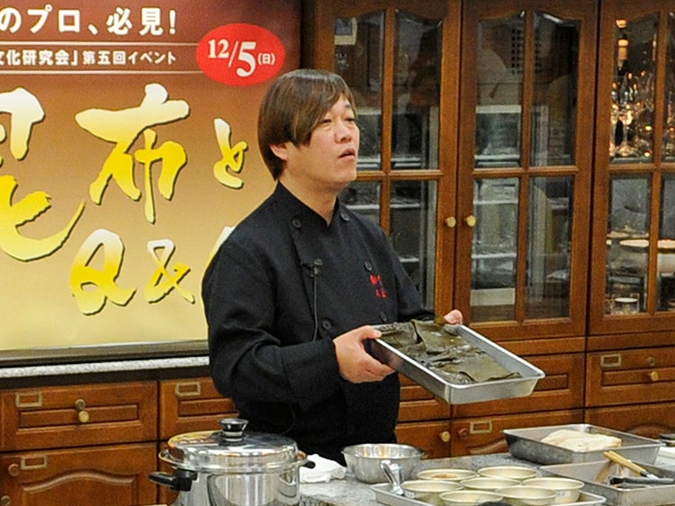 「昆布とQ&A」Program 2：料理デモンストレーション［中国料理］